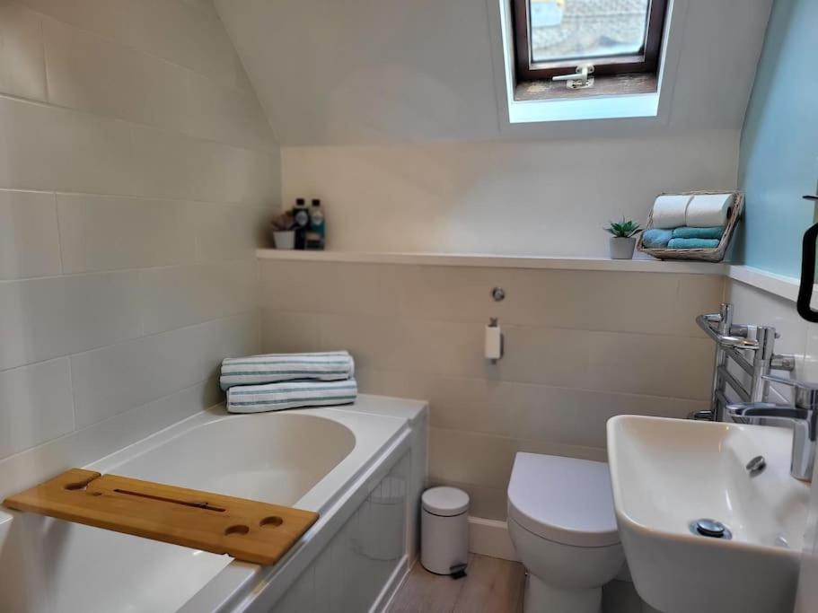 Host & Stay - Clara Cottage Bretforton Extérieur photo