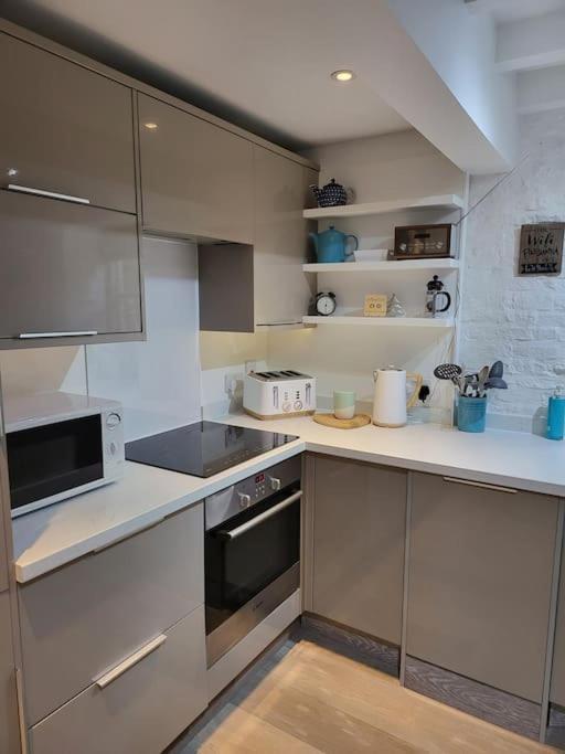 Host & Stay - Clara Cottage Bretforton Extérieur photo